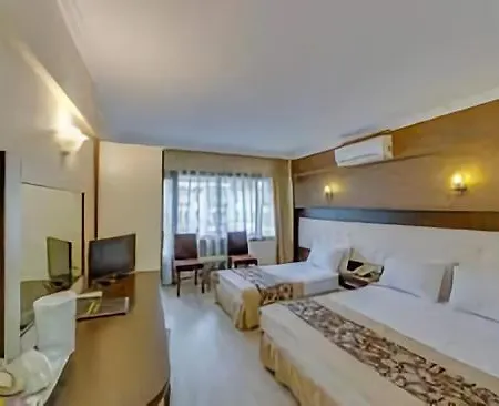 Ada Marina Hotel 4*